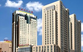 Palace Hotel  4*